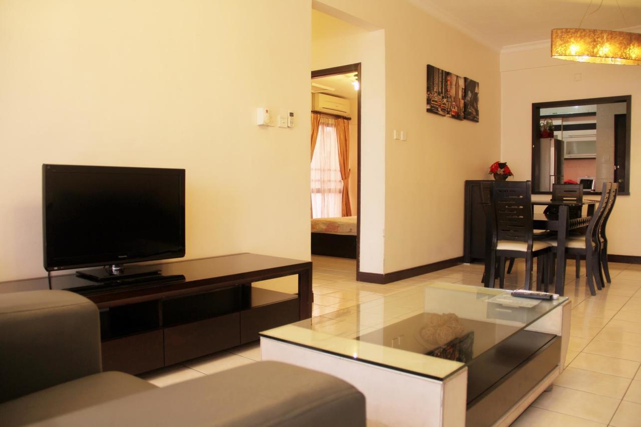 קוטה קינבלו Marina Condominium Holiday Homestay מראה חיצוני תמונה